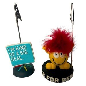 Desk Accessories. Note Holders